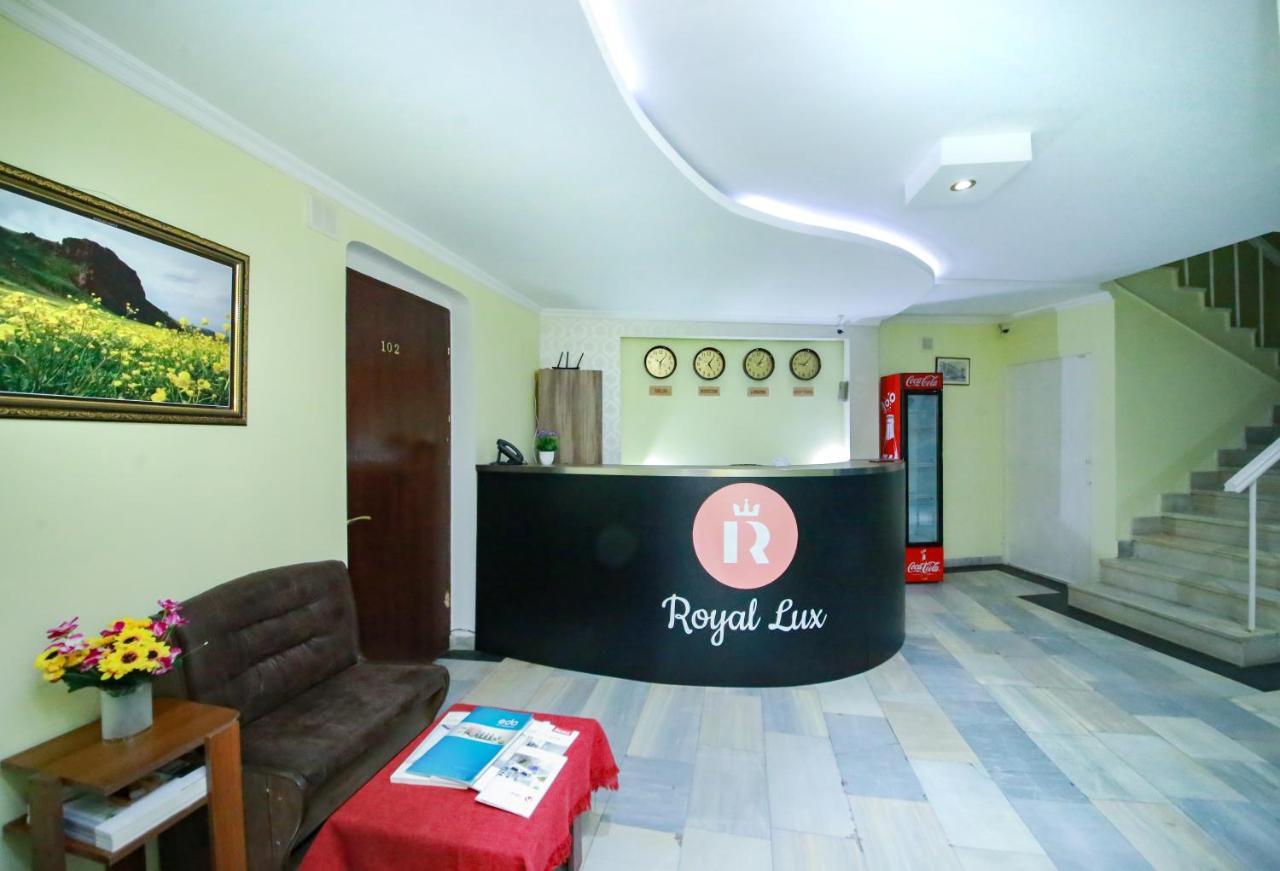 Royal Hotel Тбилиси Екстериор снимка