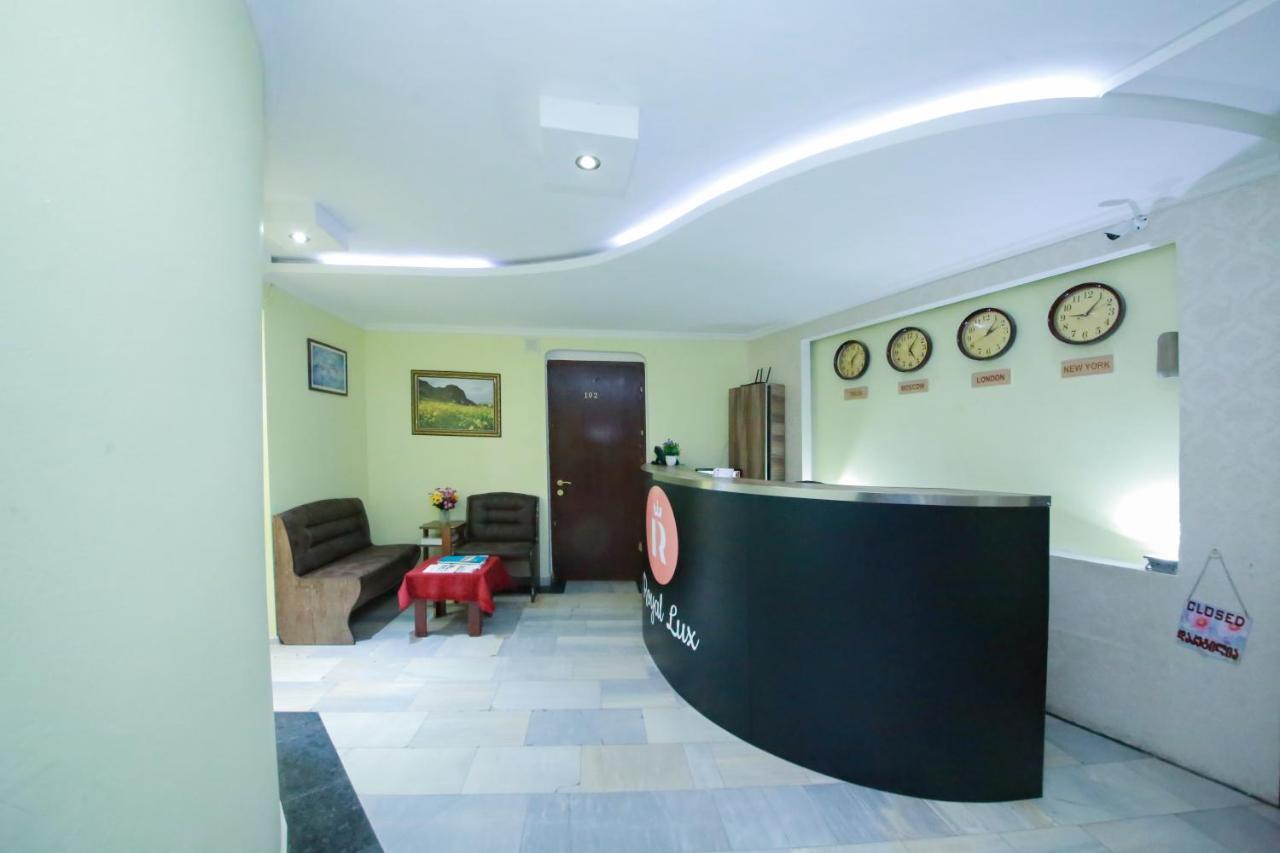 Royal Hotel Тбилиси Екстериор снимка