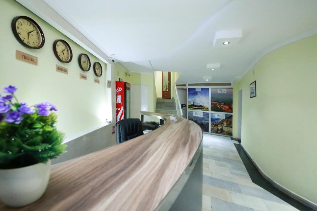 Royal Hotel Тбилиси Екстериор снимка