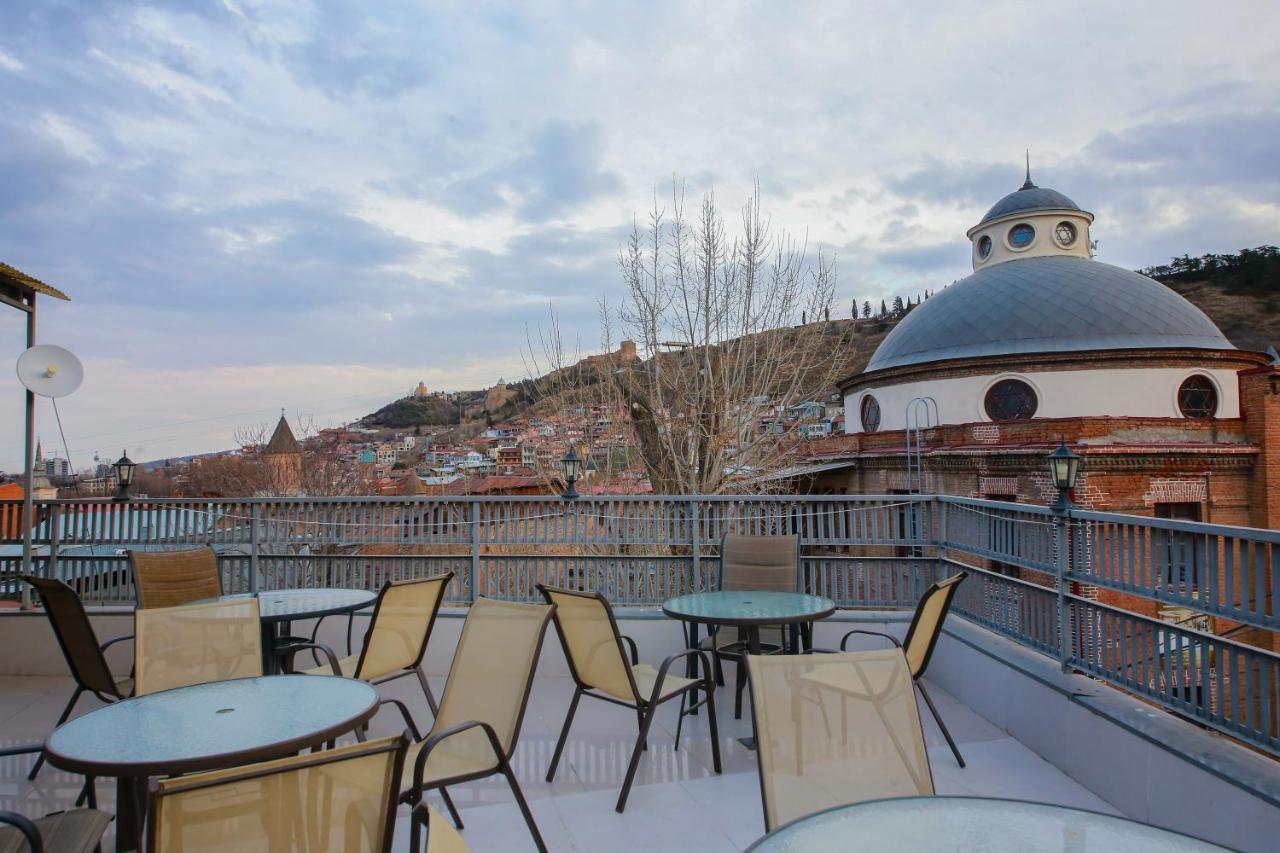Royal Hotel Тбилиси Екстериор снимка